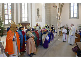 Aussendung der Sternsinger in Naumburg (© Karl-Franz Thiede)